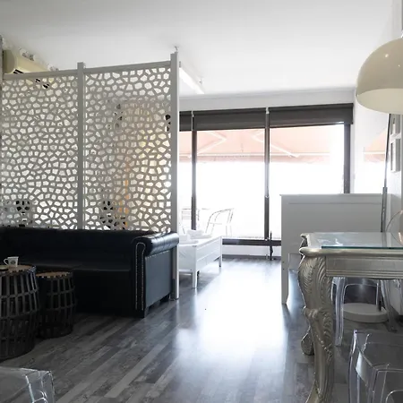 Apartment Center Iii By Casa D'oro
